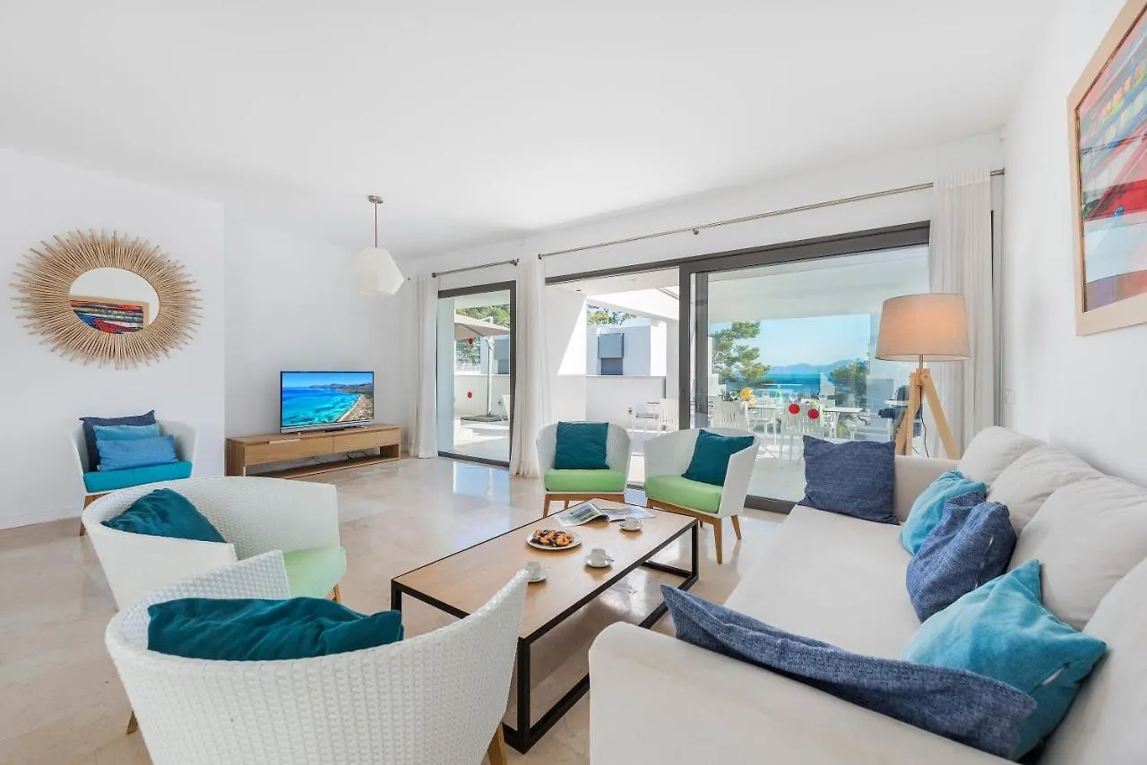 Alcudia Beach B3 Penthouse Private Pool Apartment  Alcudia (Mallorca)