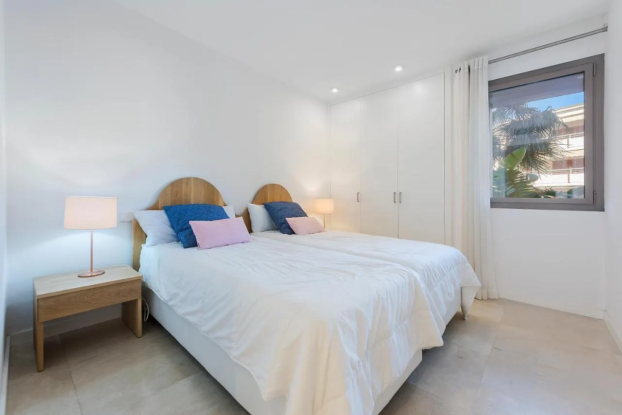 Alcudia Beach B3 Penthouse Private Pool Apartment 0*, Alcudia (Mallorca) Spain